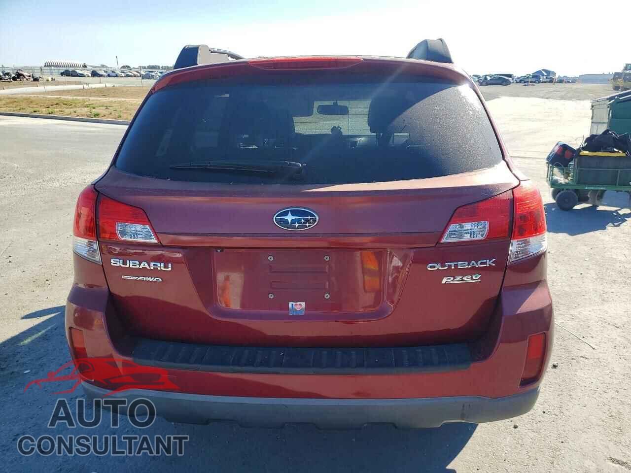 SUBARU OUTBACK 2011 - 4S4BRBGC8B3370748
