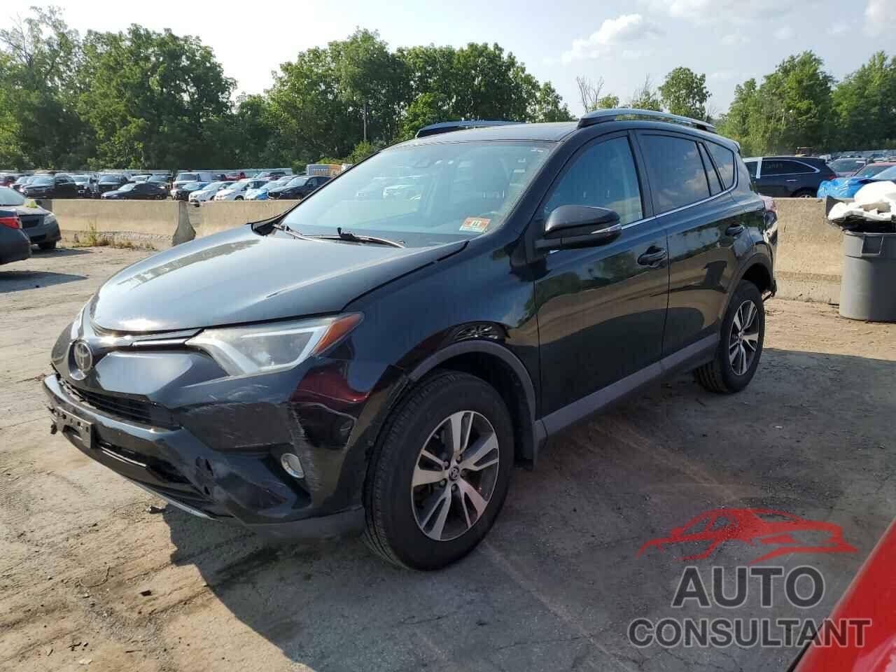 TOYOTA RAV4 2018 - 2T3RFREV4JW708263