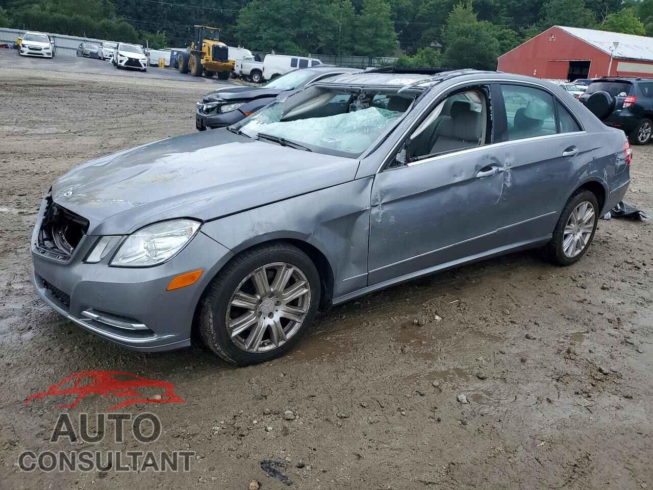MERCEDES-BENZ E-CLASS 2012 - WDDHF5KB7CA532749