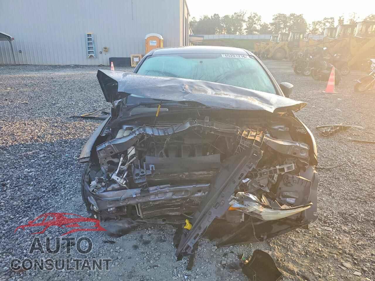 FORD FOCUS 2013 - 1FADP3E2XDL369094