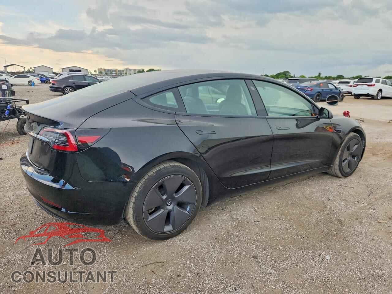 TESLA MODEL 3 2023 - 5YJ3E1EA5PF454116