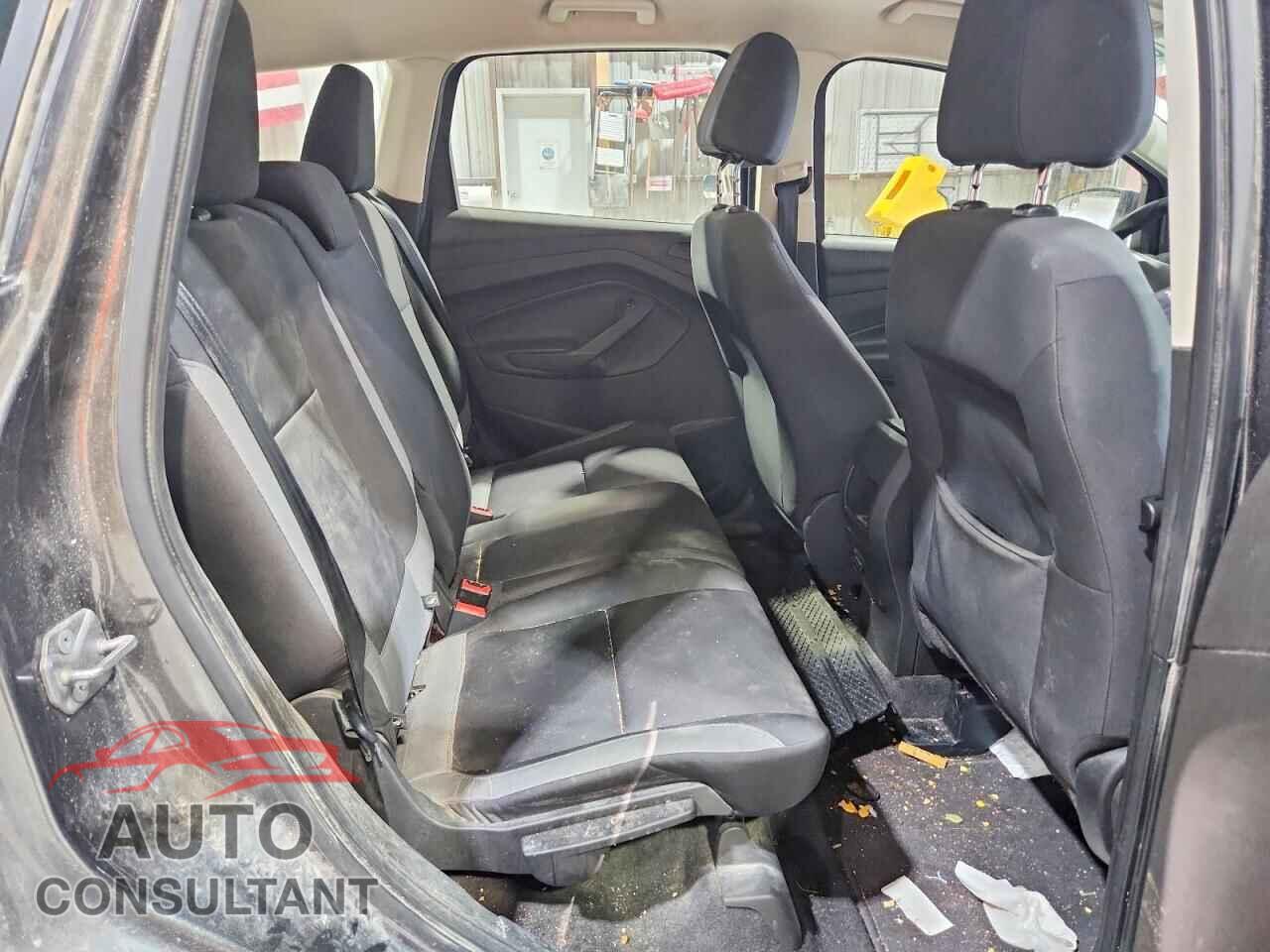 FORD ESCAPE 2015 - 1FMCU0F76FUC32198