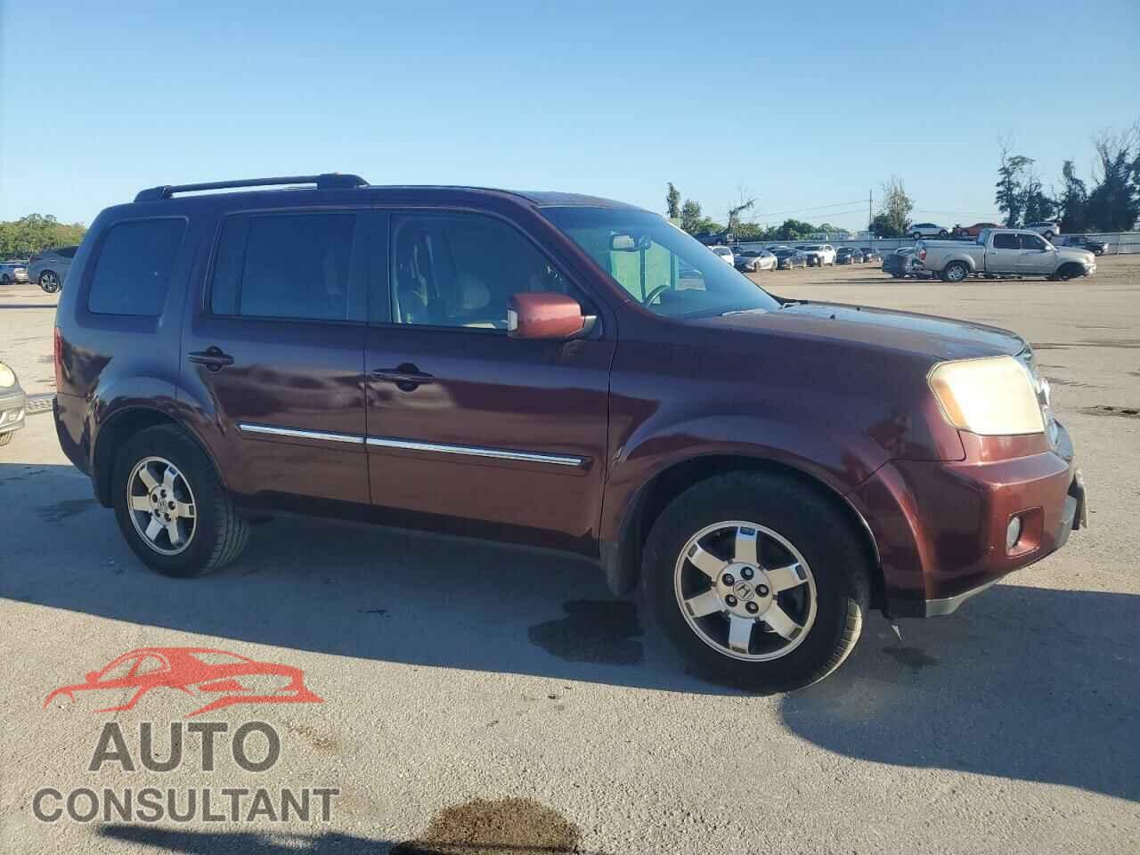 HONDA PILOT 2011 - 5FNYF3H95BB030184