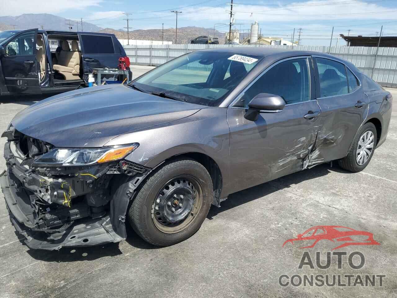TOYOTA CAMRY 2022 - 4T1C31AK8NU570219