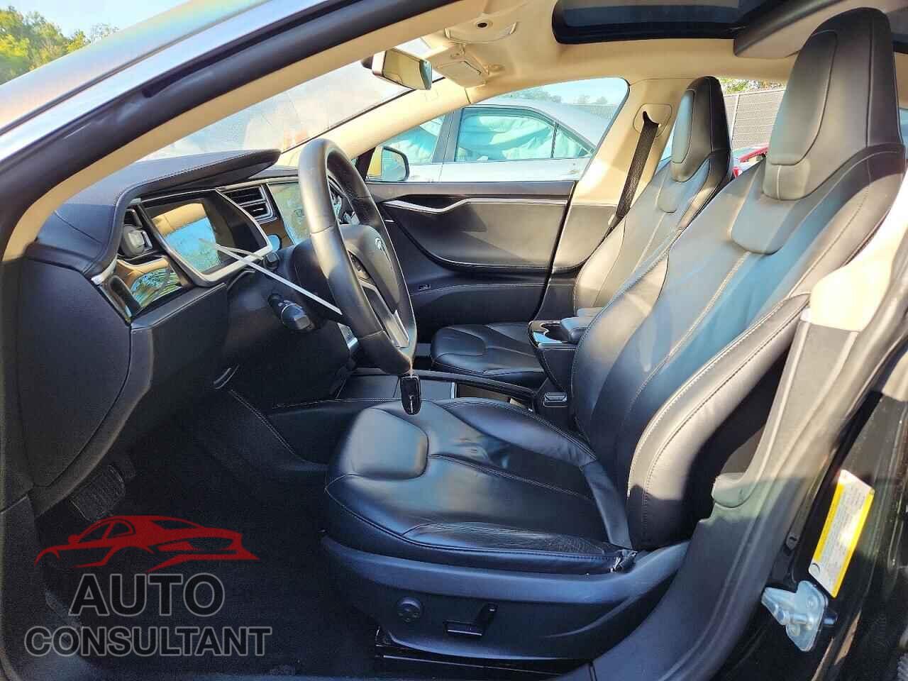 TESLA MODEL S 2014 - 5YJSA1S12EFP35699
