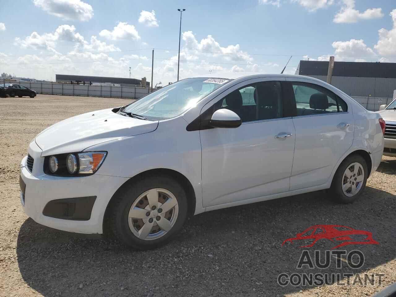CHEVROLET SONIC 2013 - 1G1JC5SHXD4168442