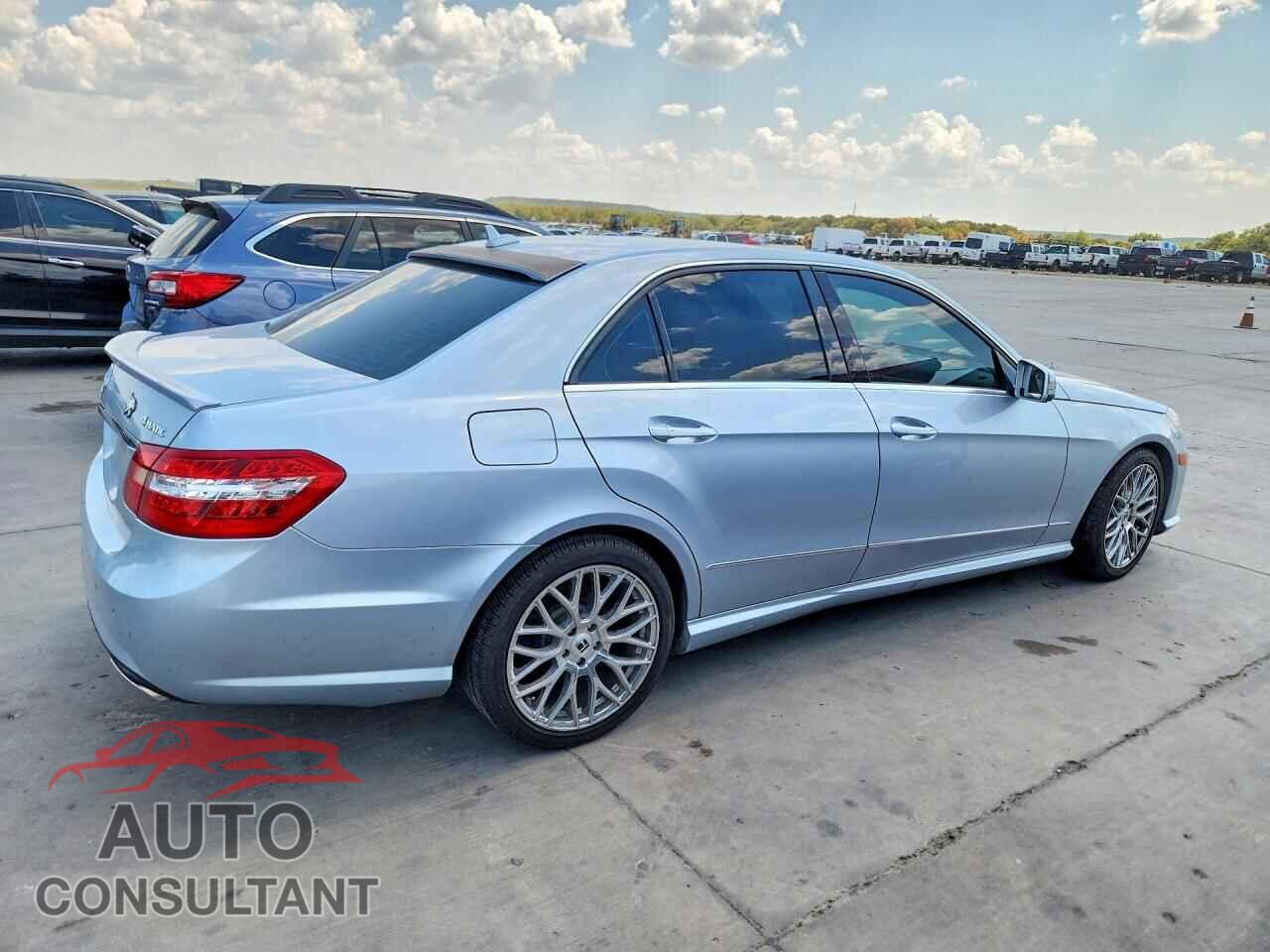 MERCEDES-BENZ E-CLASS 2013 - WDDHF8JB2DA687777