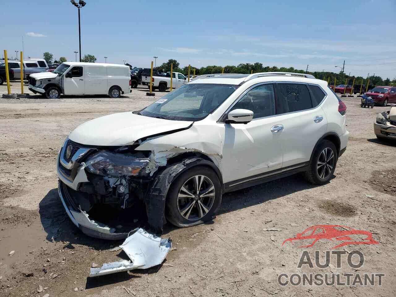 NISSAN ROGUE 2018 - JN8AT2MV2JW314619