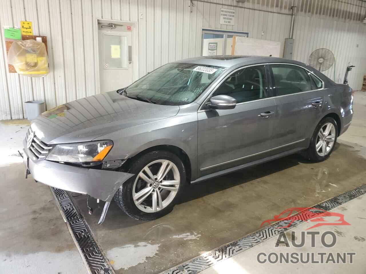 VOLKSWAGEN PASSAT 2015 - 1VWBT7A36FC029640