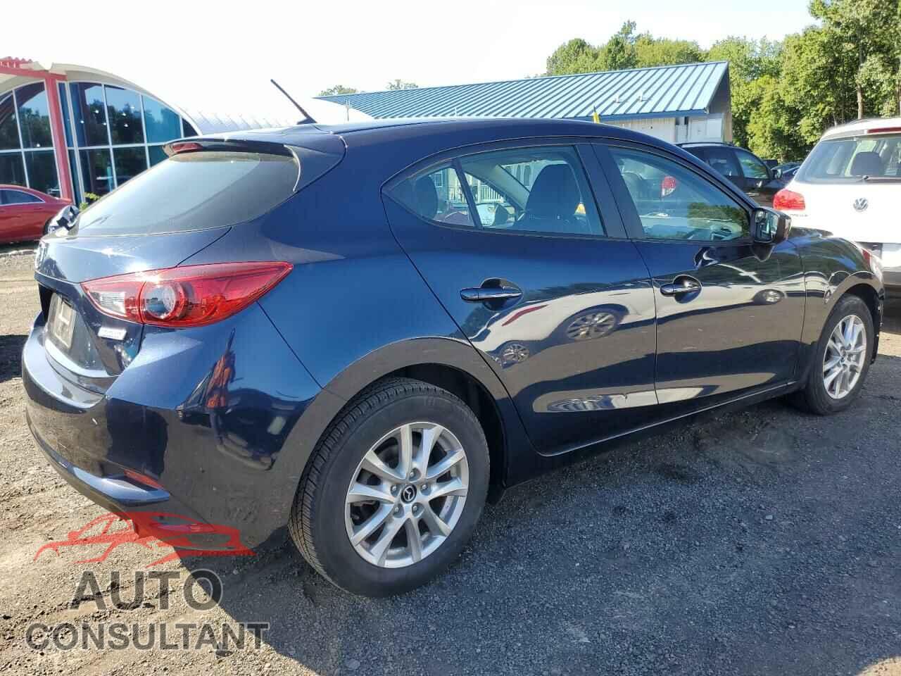 MAZDA 3 2017 - 3MZBN1K78HM139521