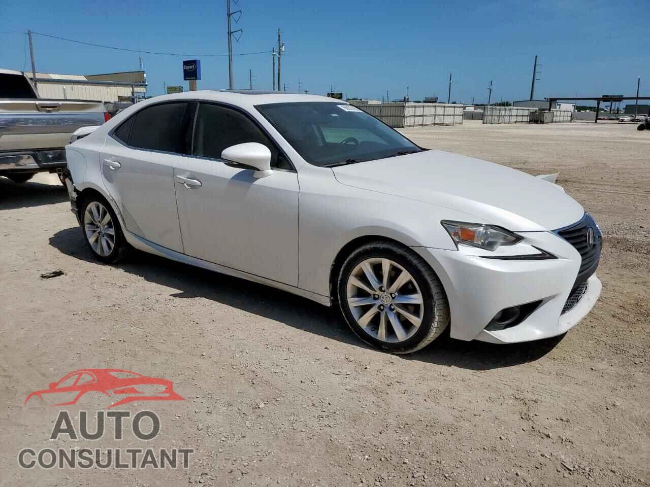 LEXUS IS 2015 - JTHBF1D28F5067092