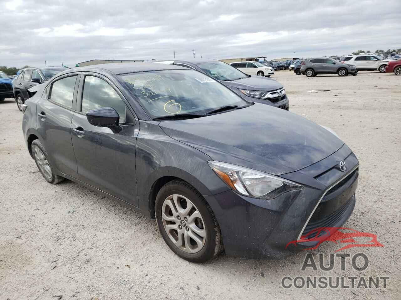 TOYOTA YARIS 2018 - 3MYDLBYV8JY321149