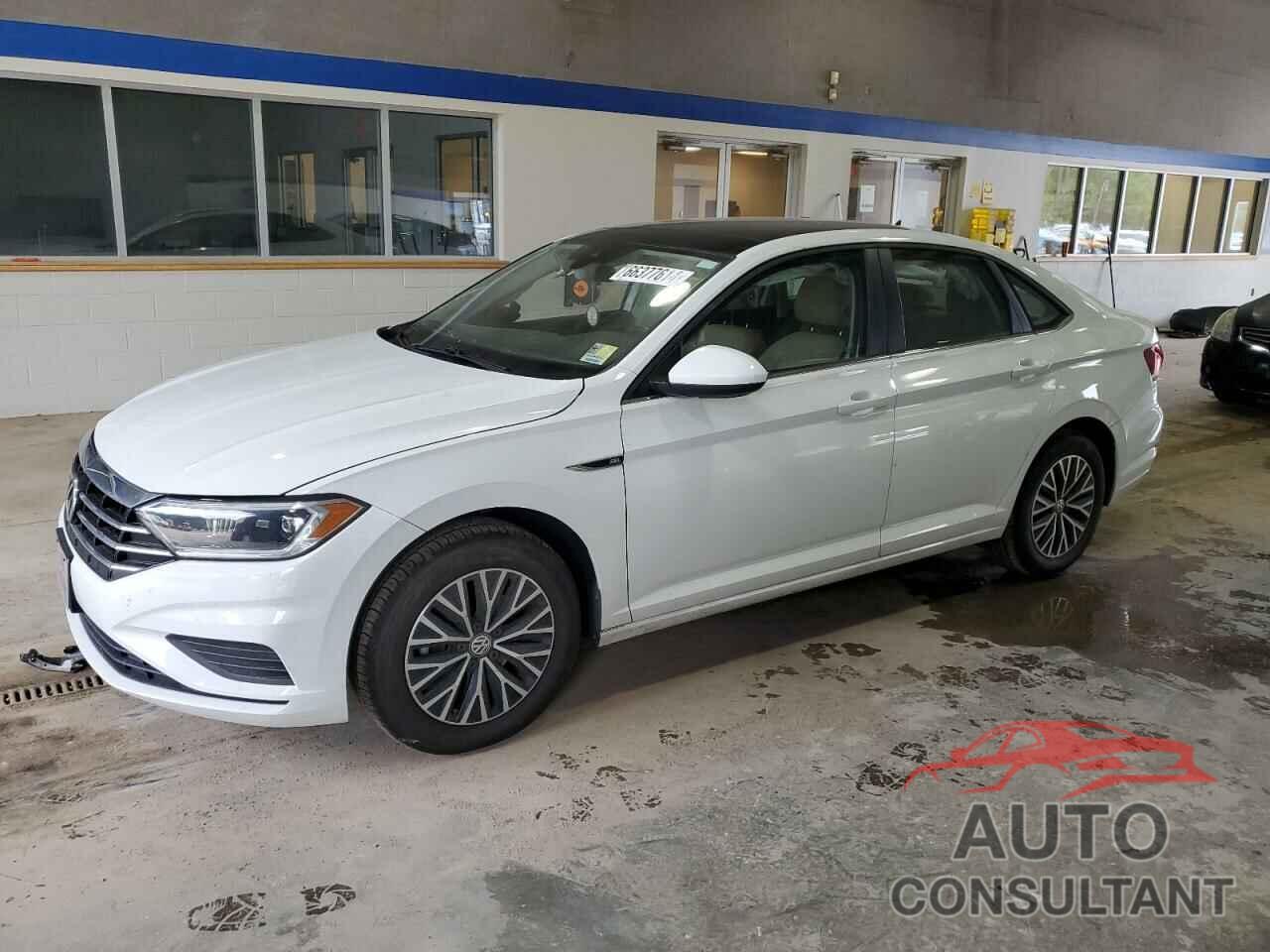 VOLKSWAGEN JETTA 2019 - 3VWEB7BU2KM158037