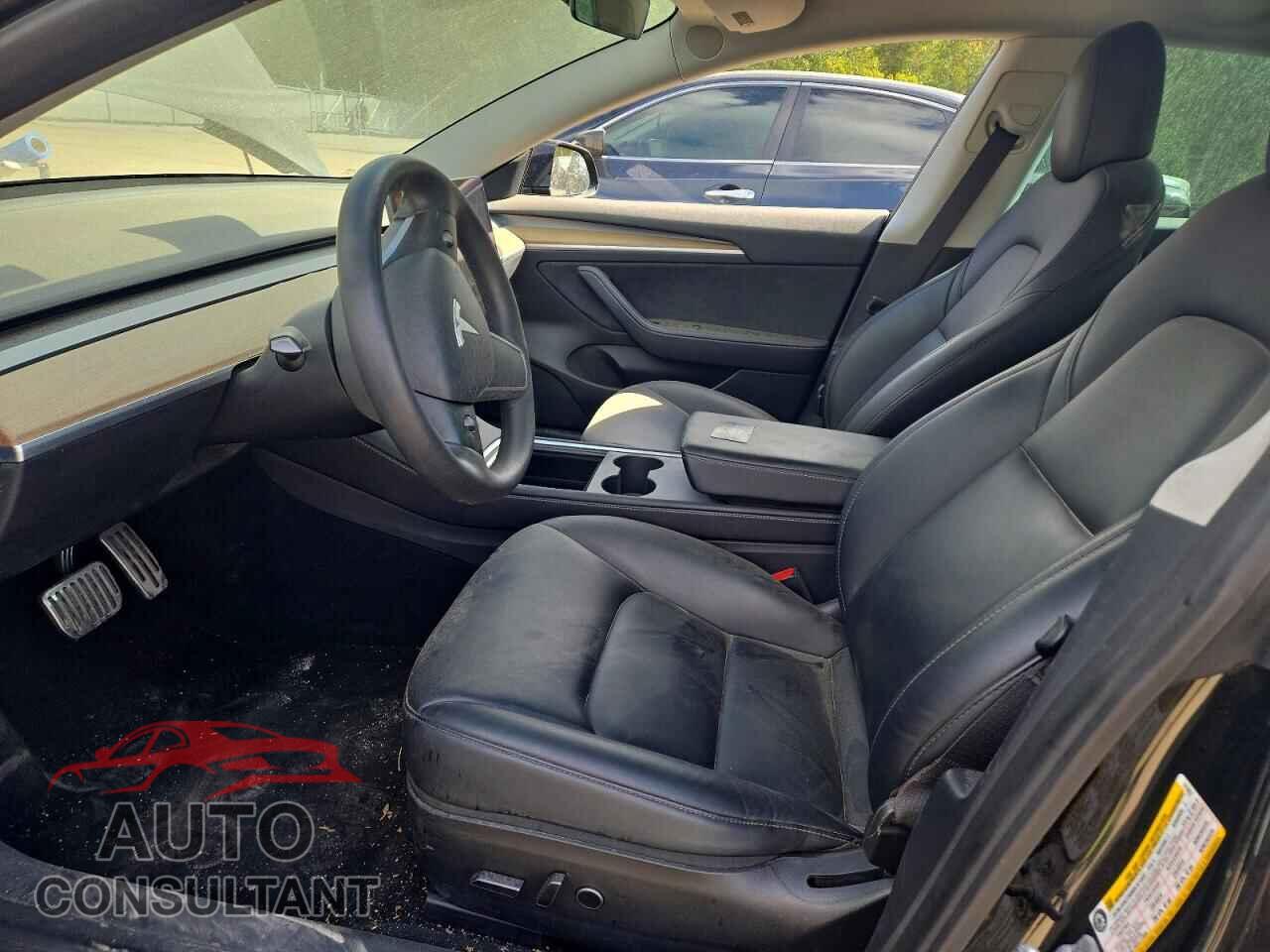 TESLA MODEL 3 2021 - 5YJ3E1EA1MF973031