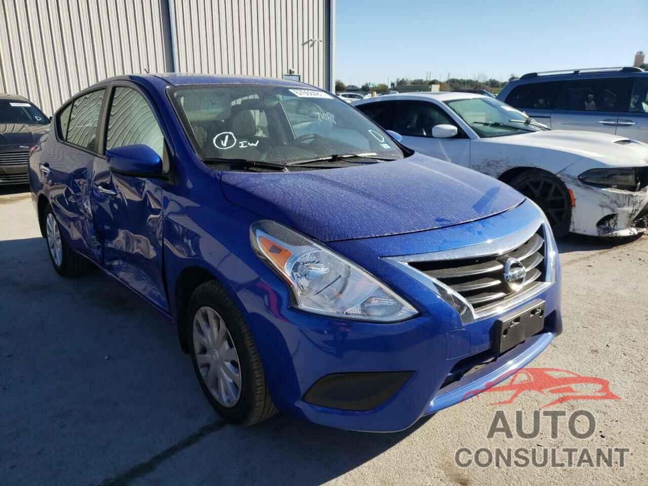 NISSAN VERSA 2017 - 3N1CN7AP8HL902237
