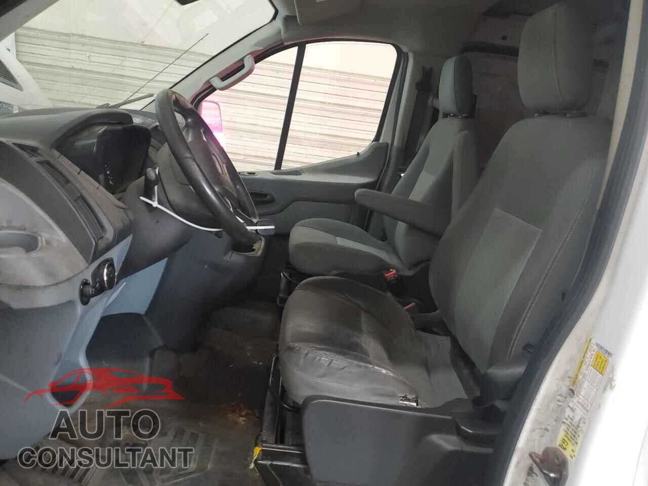 FORD TRANSIT 2015 - 1FTNE1YM5FKB31040