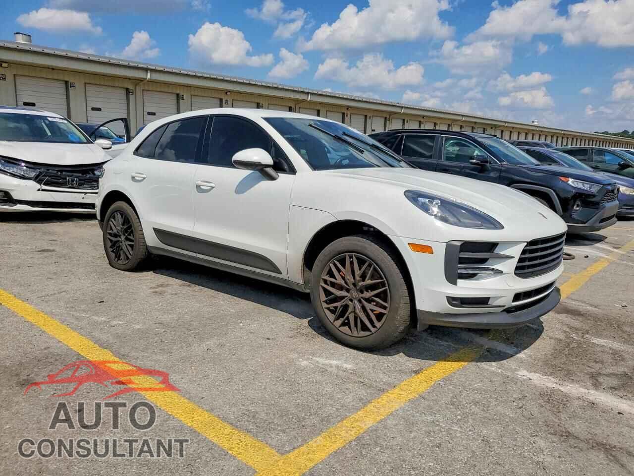 PORSCHE MACAN 2021 - WP1AA2A51MLB00330