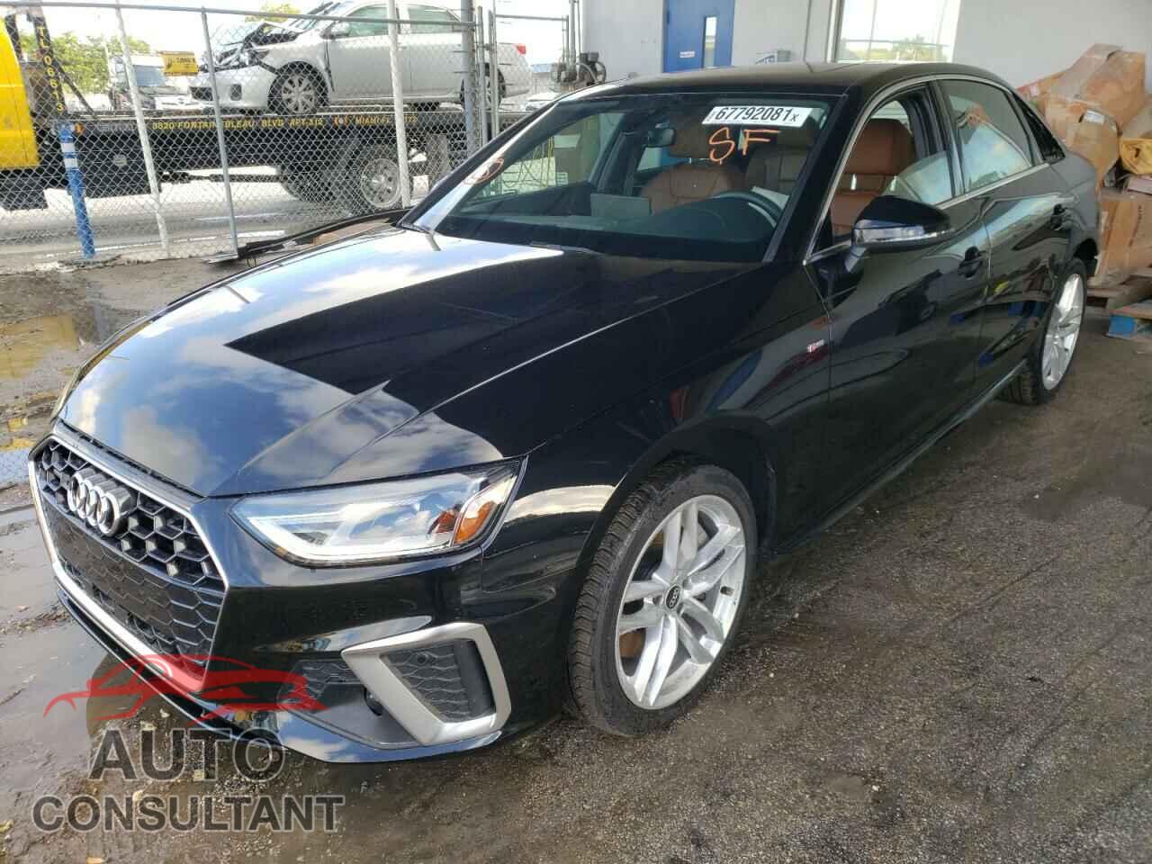 AUDI A4 2021 - WAUDAAF45MA030784