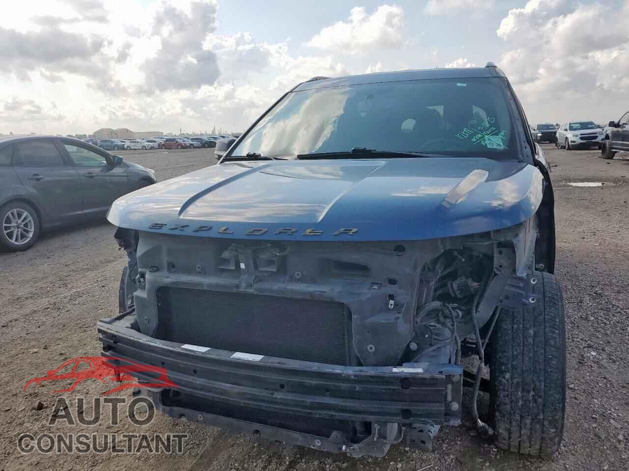 FORD EXPLORER 2018 - 1FM5K7D87JGB97195