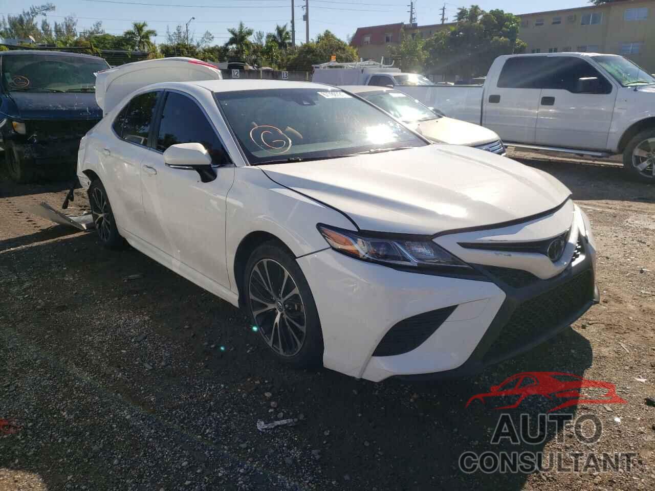 TOYOTA CAMRY 2018 - JTNB11HK2J3051724