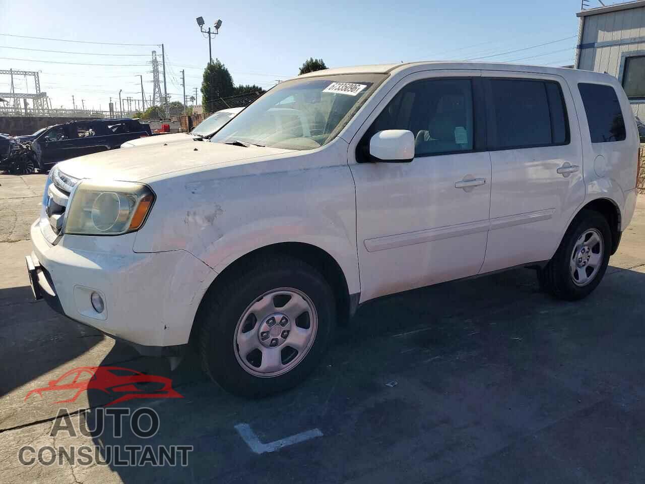 HONDA PILOT 2011 - 5FNYF3H55BB003743