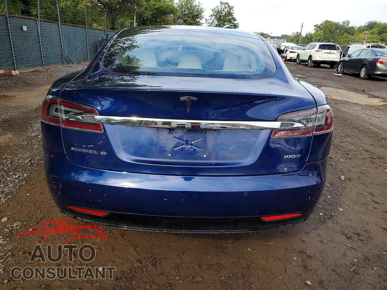 TESLA MODEL S 2018 - 5YJSA1E21JF288233