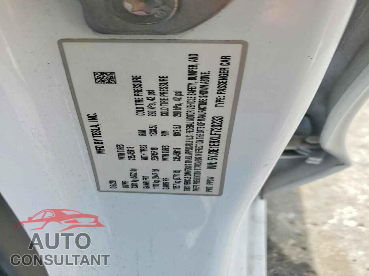 TESLA MODEL 3 2020 - 5YJ3E1EBXLF720233