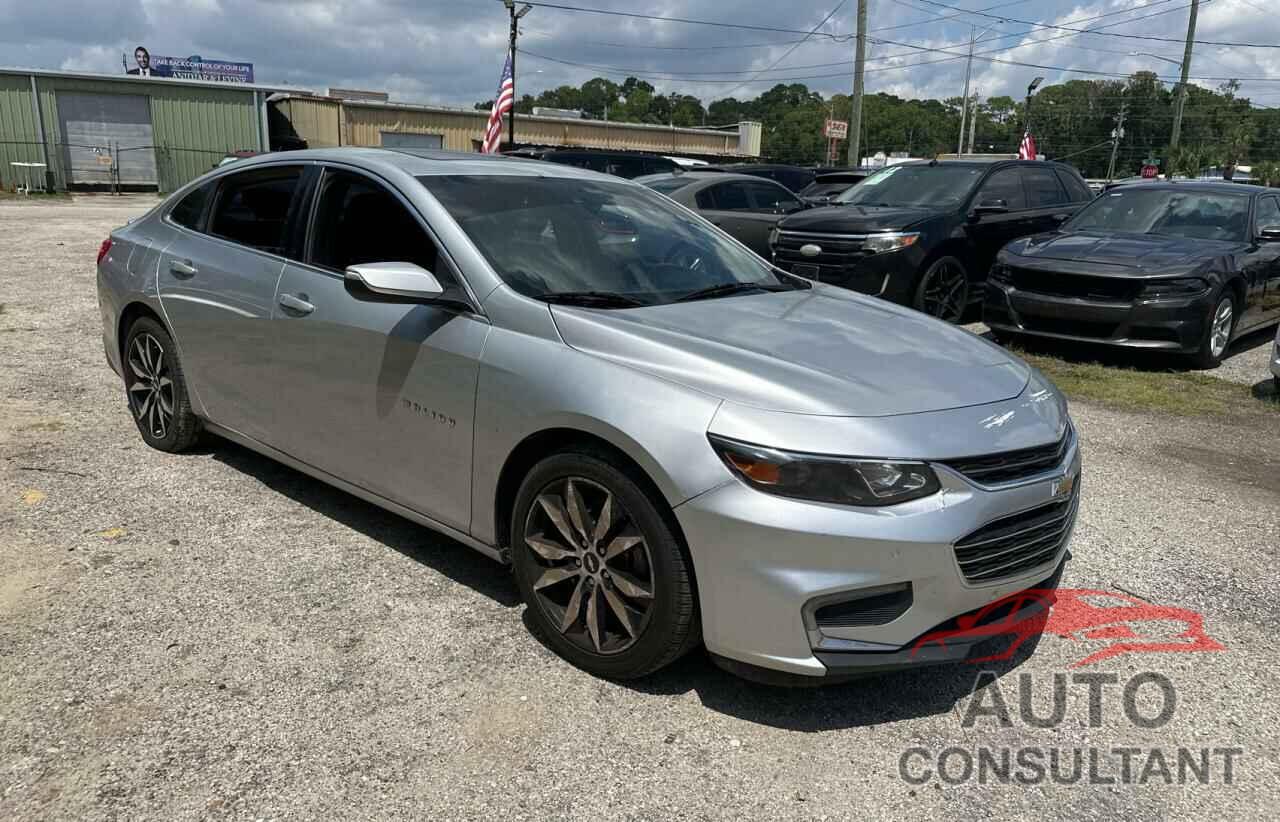 CHEVROLET MALIBU 2017 - 1G1ZE5ST4HF223057