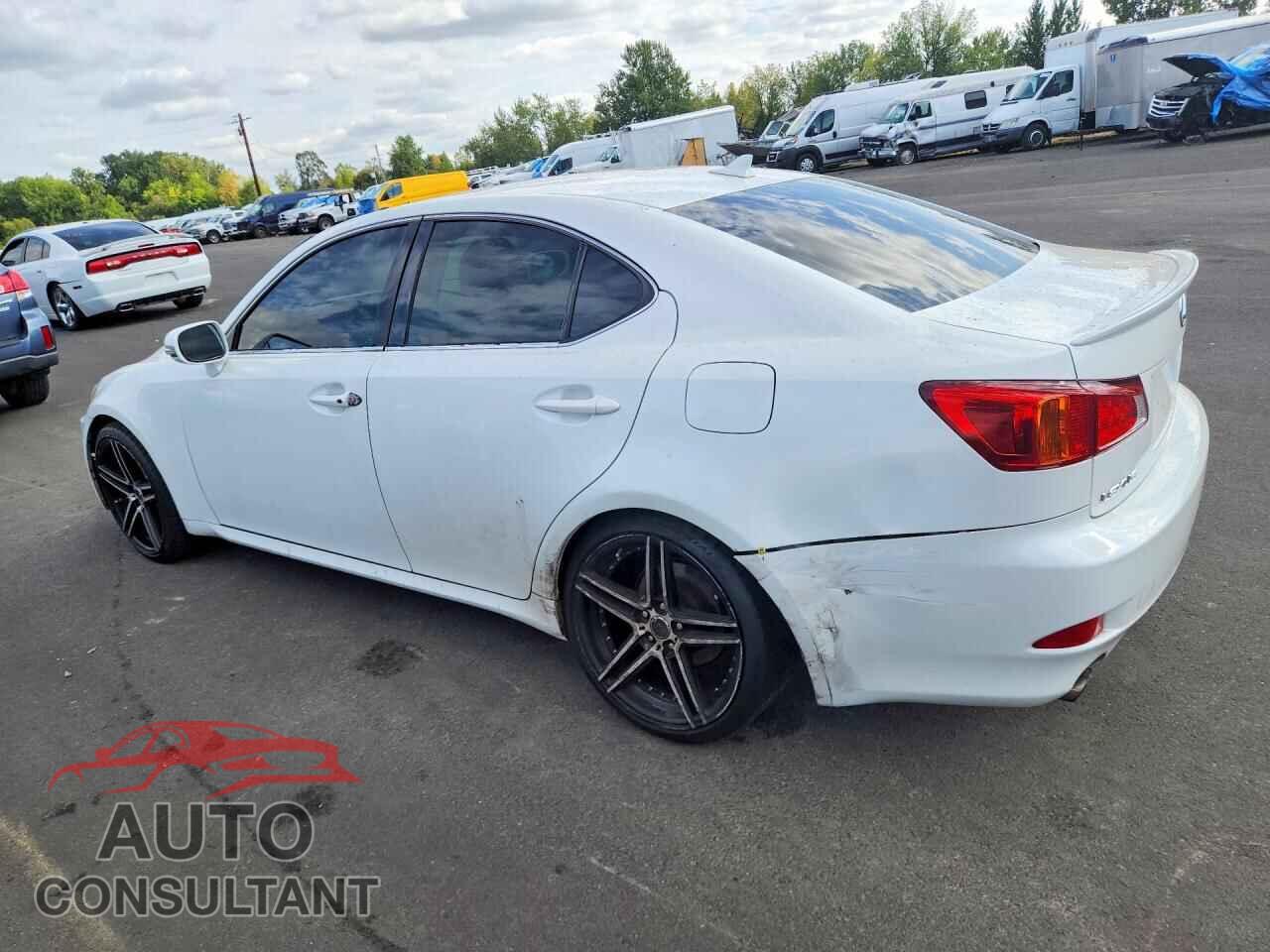 LEXUS IS 2010 - JTHBF5C28A2094750