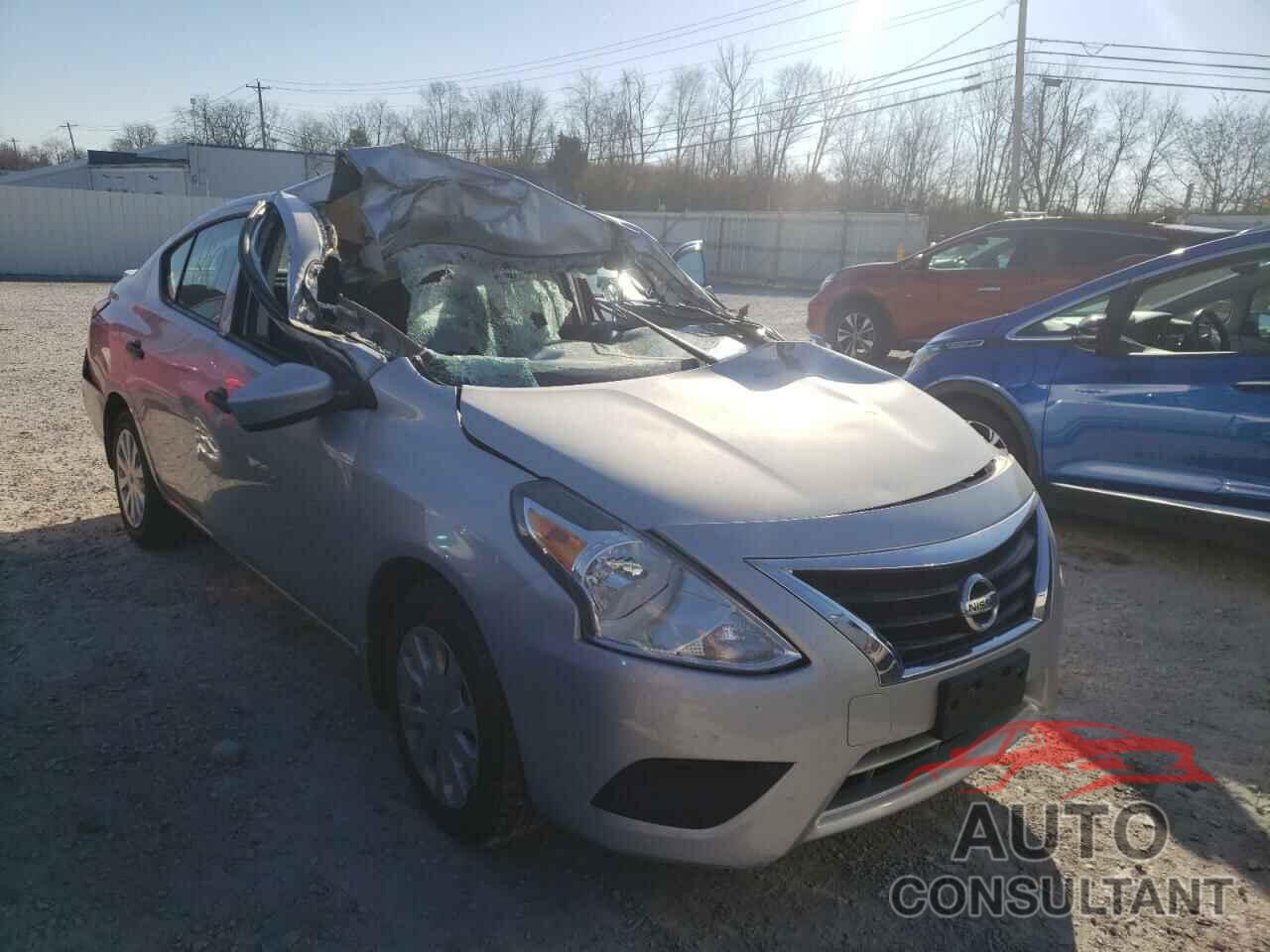 NISSAN VERSA 2018 - 3N1CN7AP4JL812539
