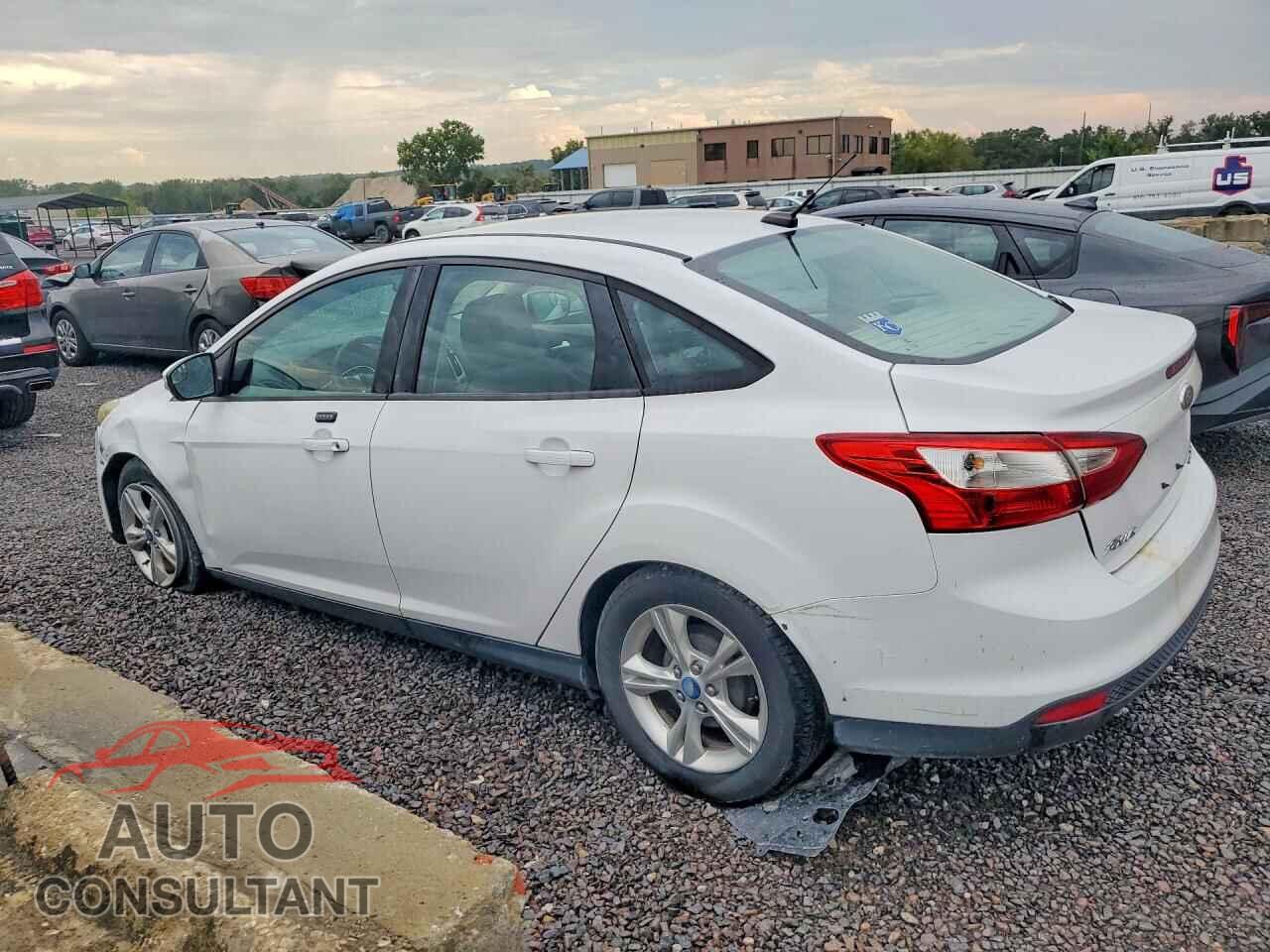 FORD FOCUS 2014 - 1FADP3F21EL131022