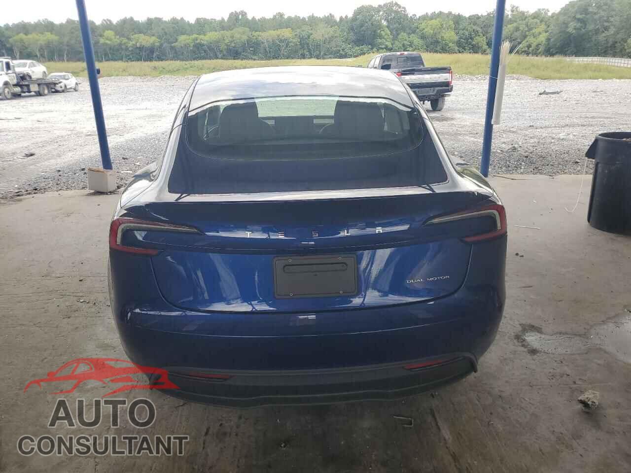 TESLA MODEL 3 2024 - 5YJ3E1EB8RF724595
