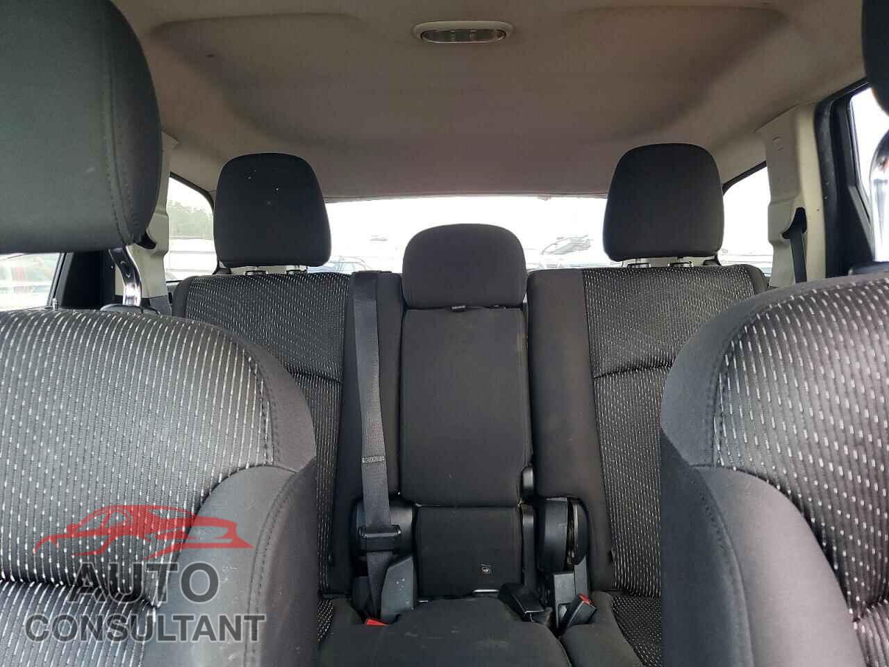 DODGE JOURNEY 2015 - 3C4PDCBB2FT511143