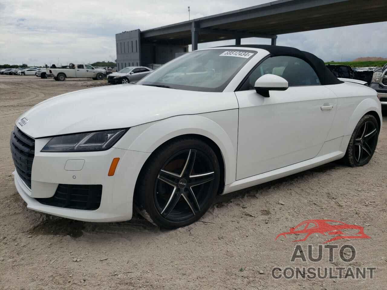 AUDI TT 2018 - TRUT5CFV3J1012275