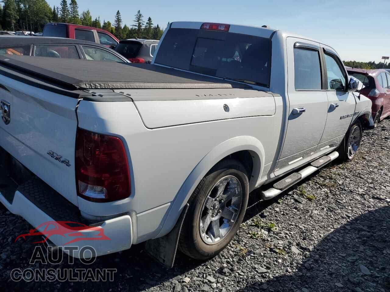 DODGE RAM 1500 2012 - 1C6RD7NT8CS111192