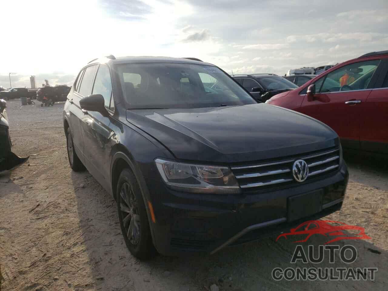 VOLKSWAGEN TIGUAN 2018 - 3VV0B7AX7JM049064