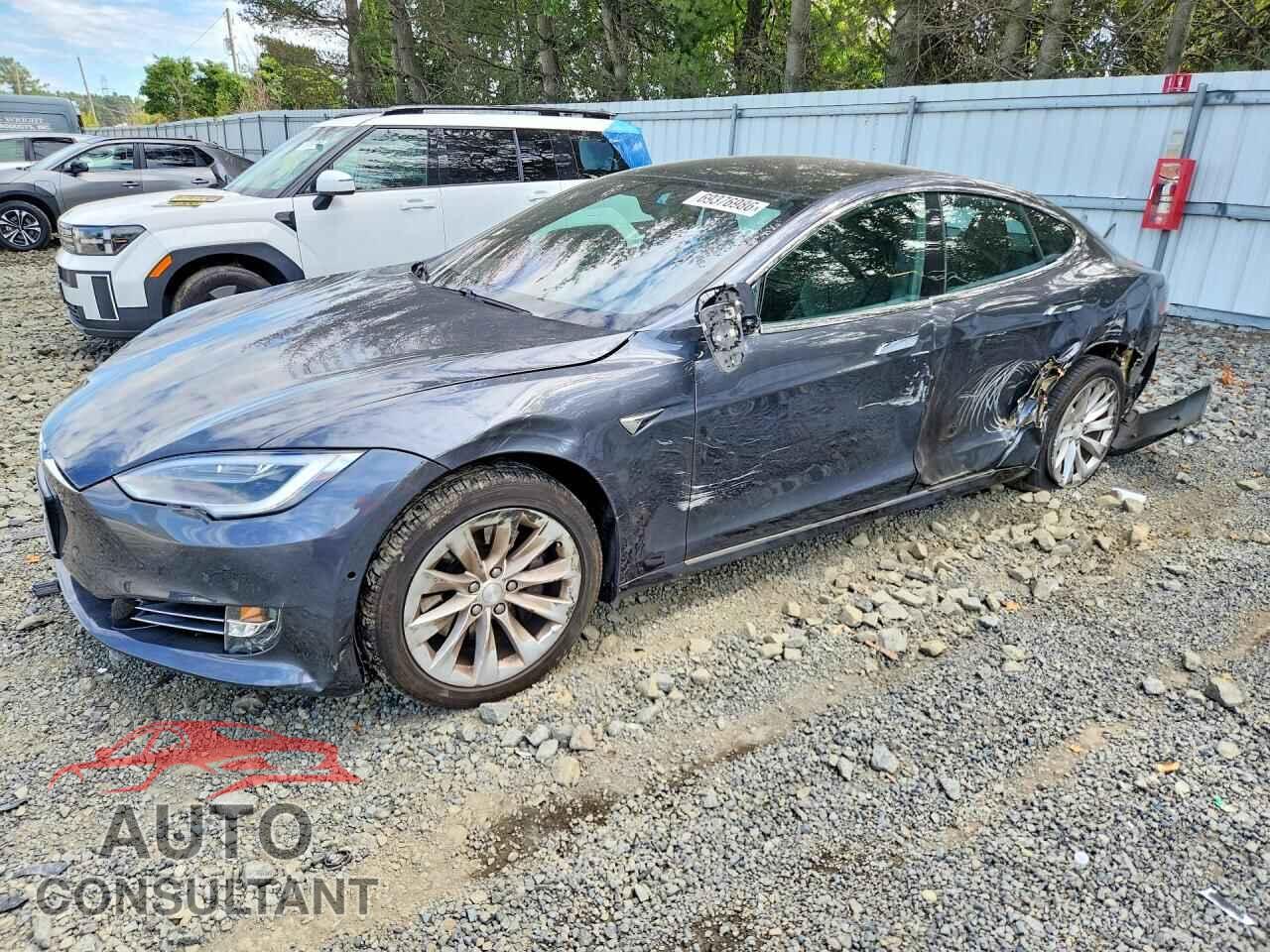 TESLA MODEL S 2018 - 5YJSA1E25JF276148