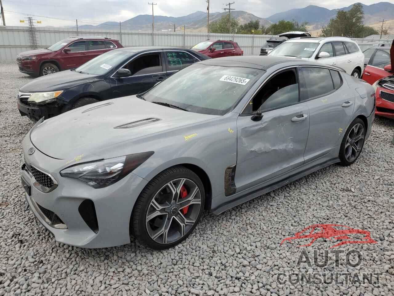 KIA STINGER 2020 - KNAE45LC2L6080865