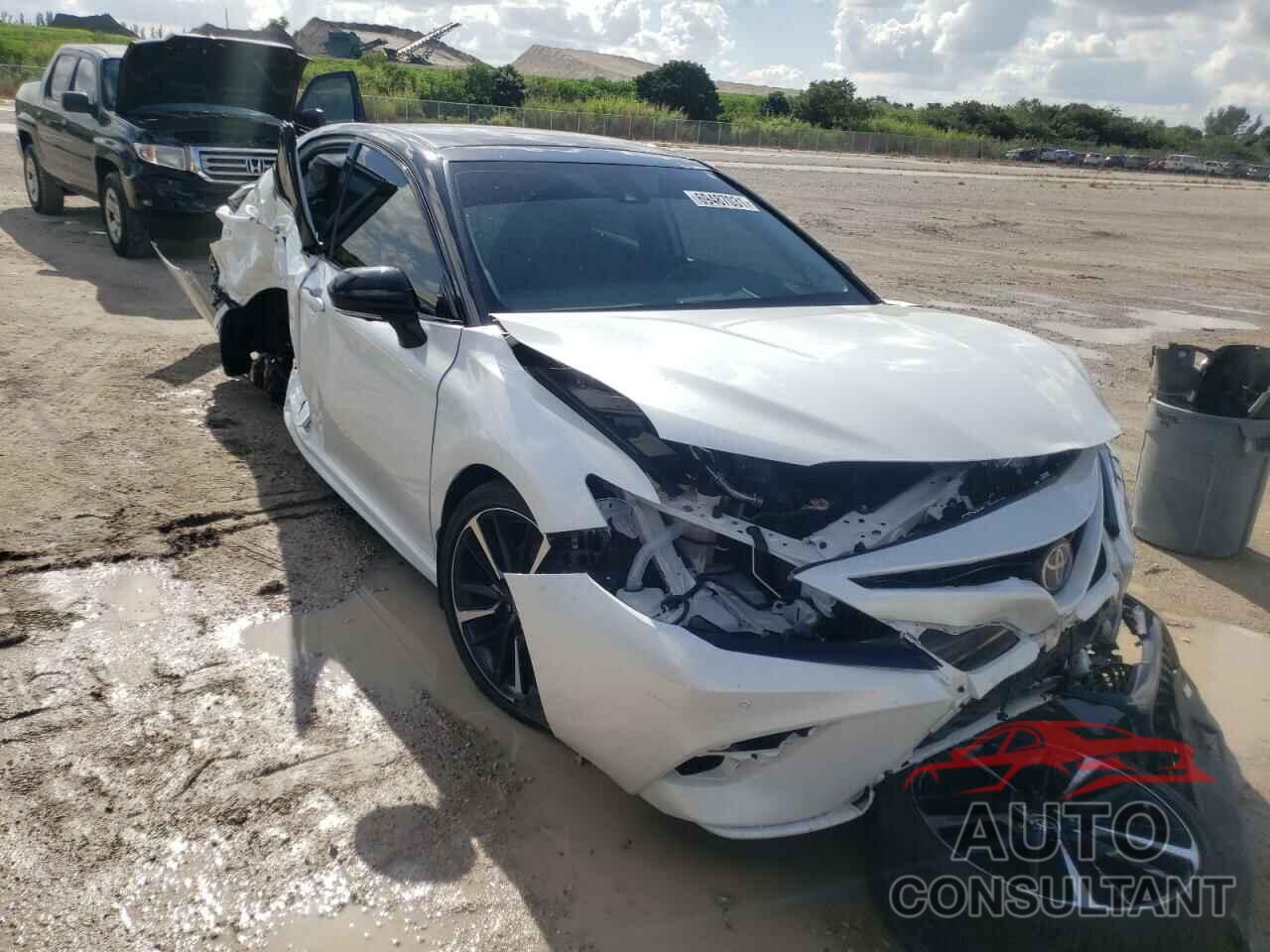 TOYOTA CAMRY 2019 - 4T1B61HK7KU211674