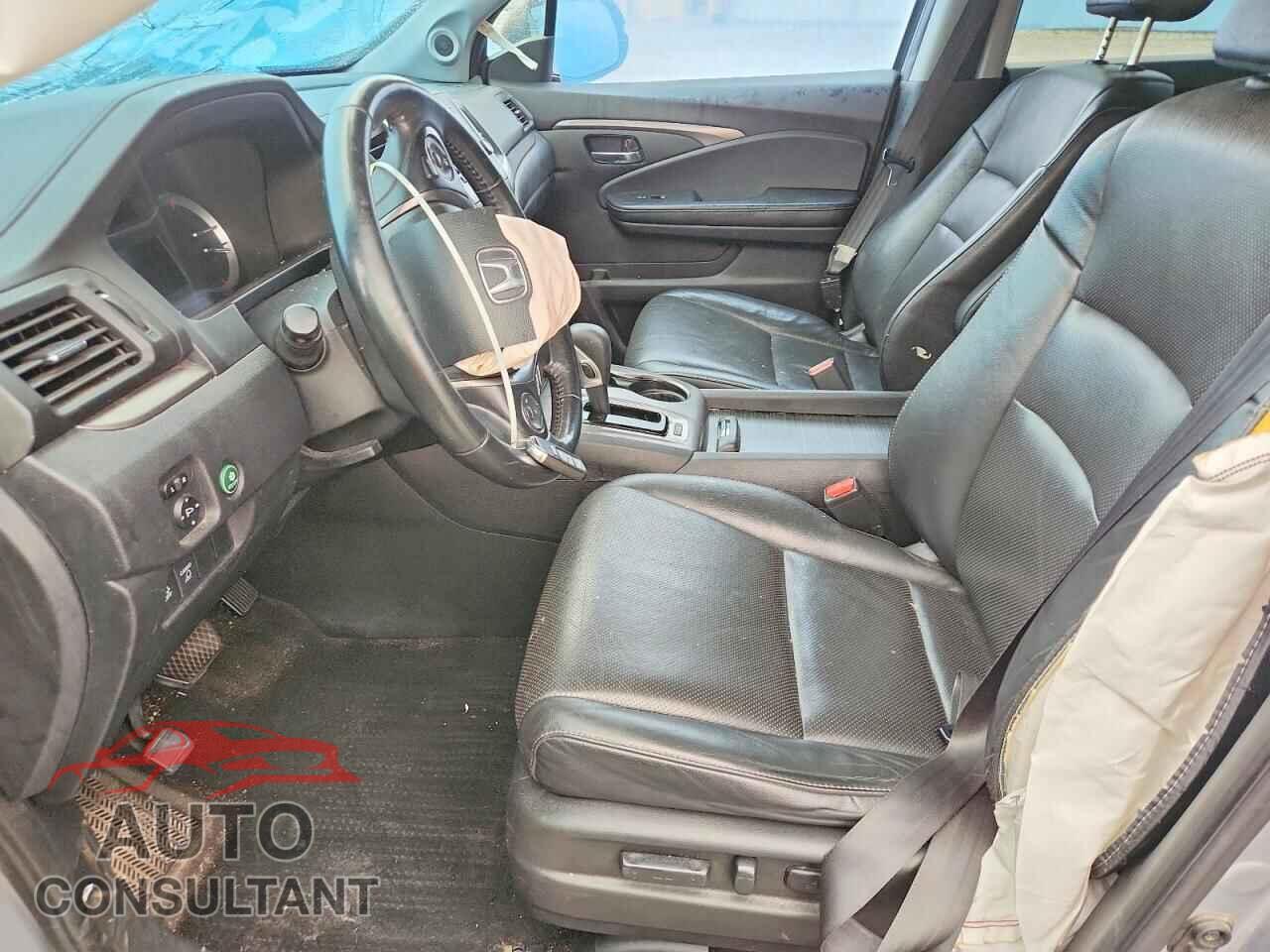 HONDA RIDGELINE 2017 - 5FPYK3F55HB014725