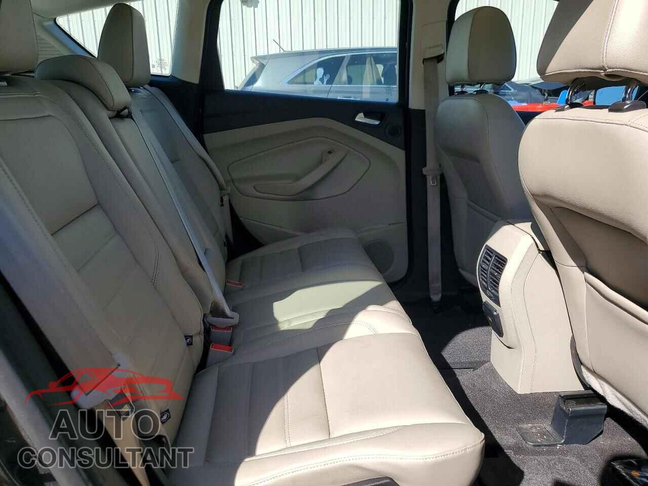 FORD CMAX 2017 - 1FADP5FU0HL103438