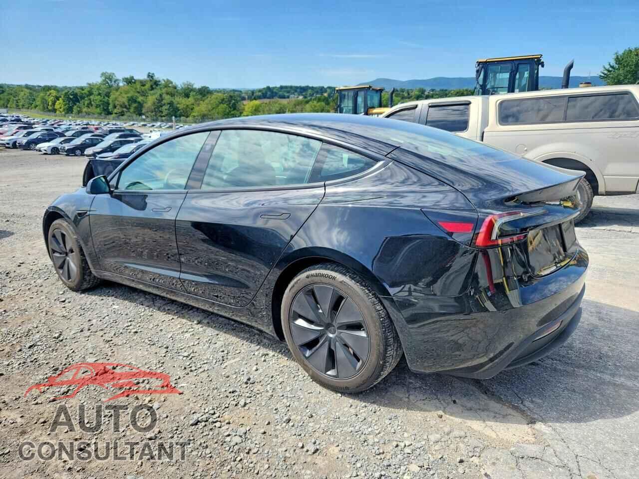 TESLA MODEL 3 2024 - 5YJ3E1EAXRF739686