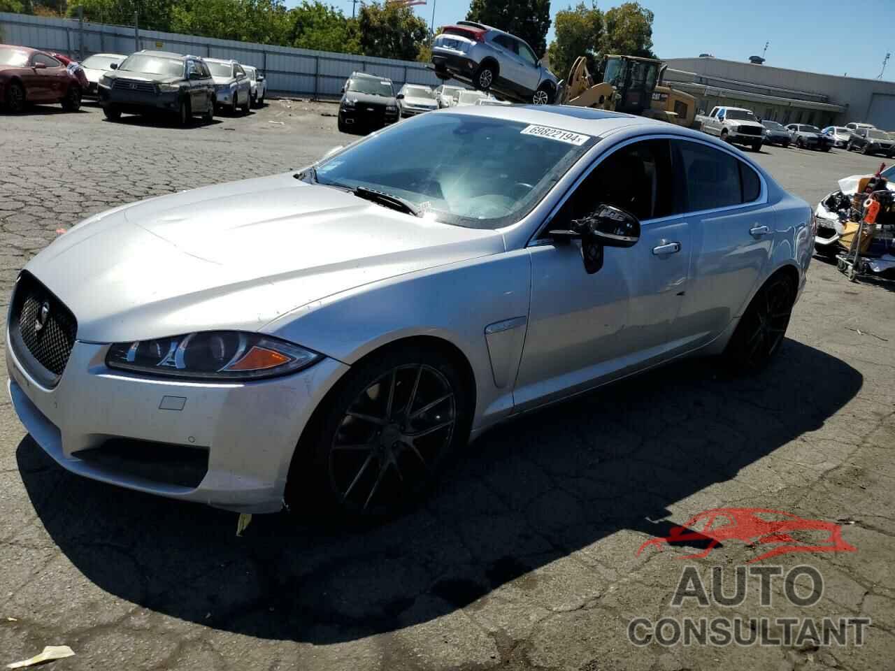 JAGUAR XF 2012 - SAJWA0FB3CLS55147