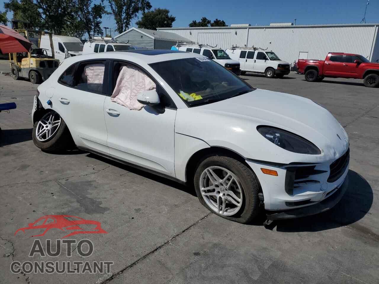 PORSCHE MACAN 2019 - WP1AA2A54KLB04420