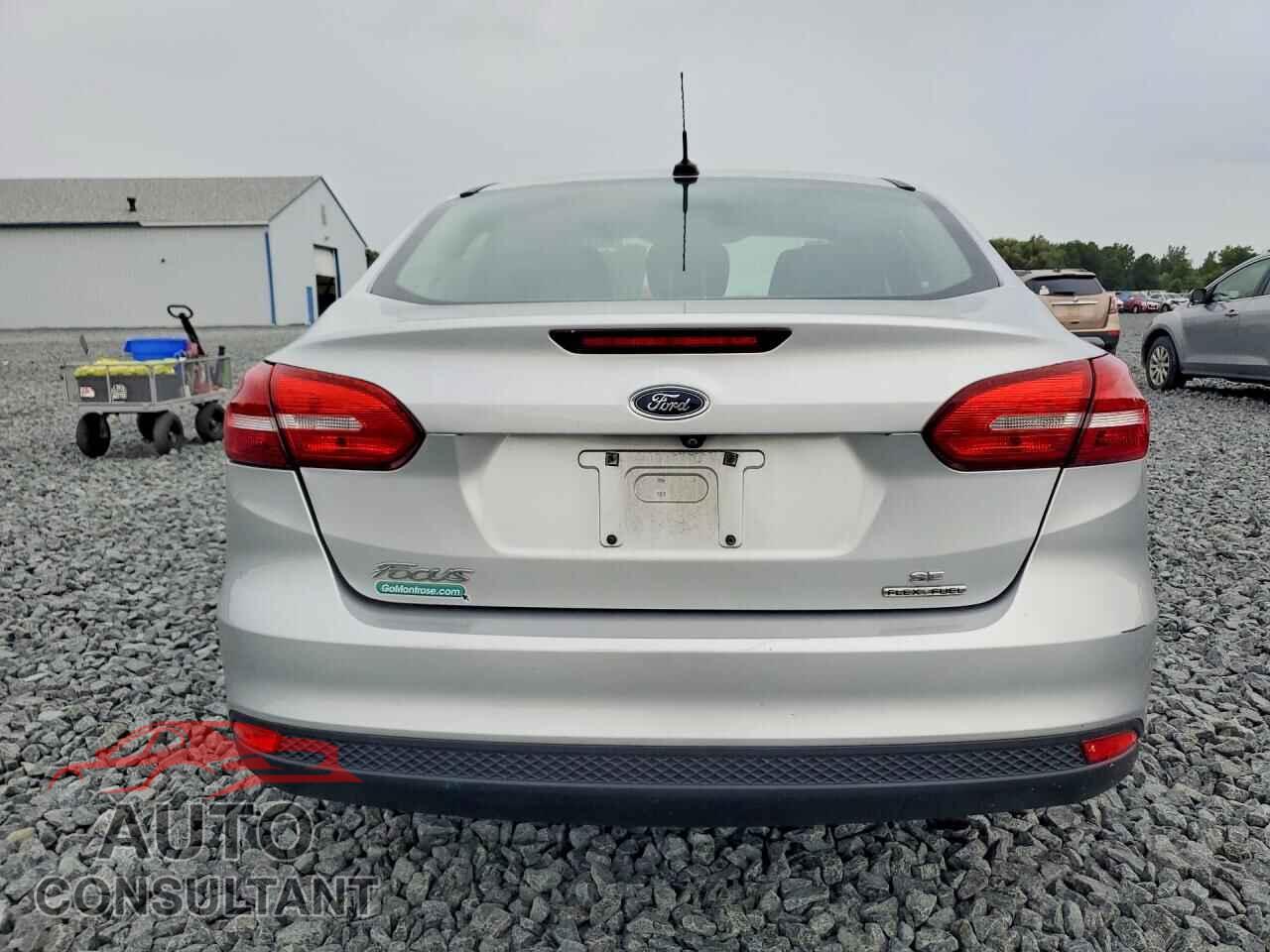 FORD FOCUS 2016 - 1FADP3F20GL293081