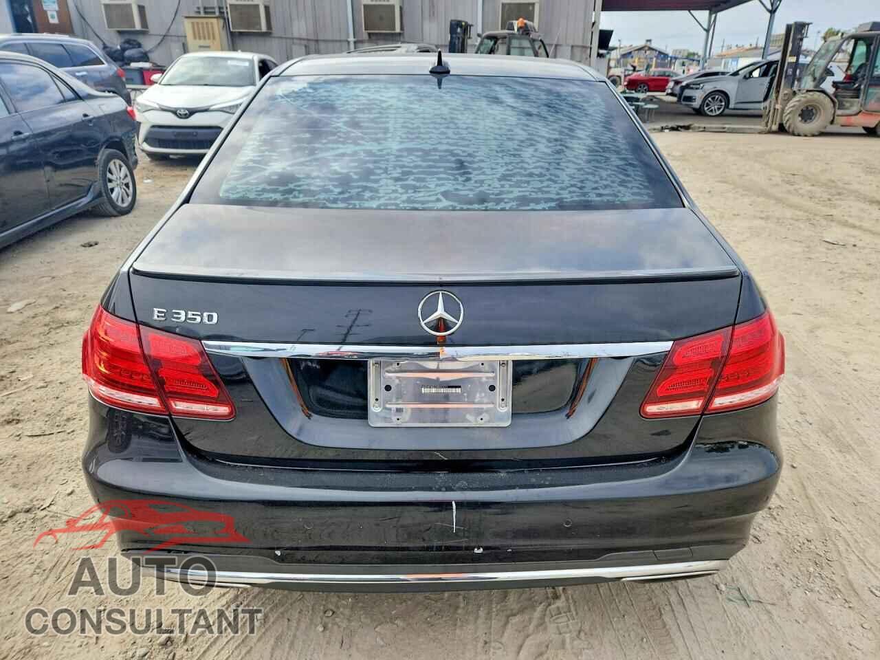 MERCEDES-BENZ E-CLASS 2014 - WDDHF5KB2EB040272