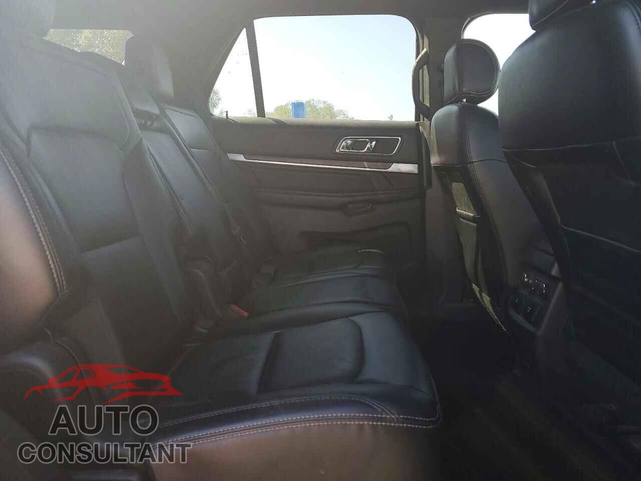 FORD EXPLORER 2016 - 1FM5K8F82GGC49182