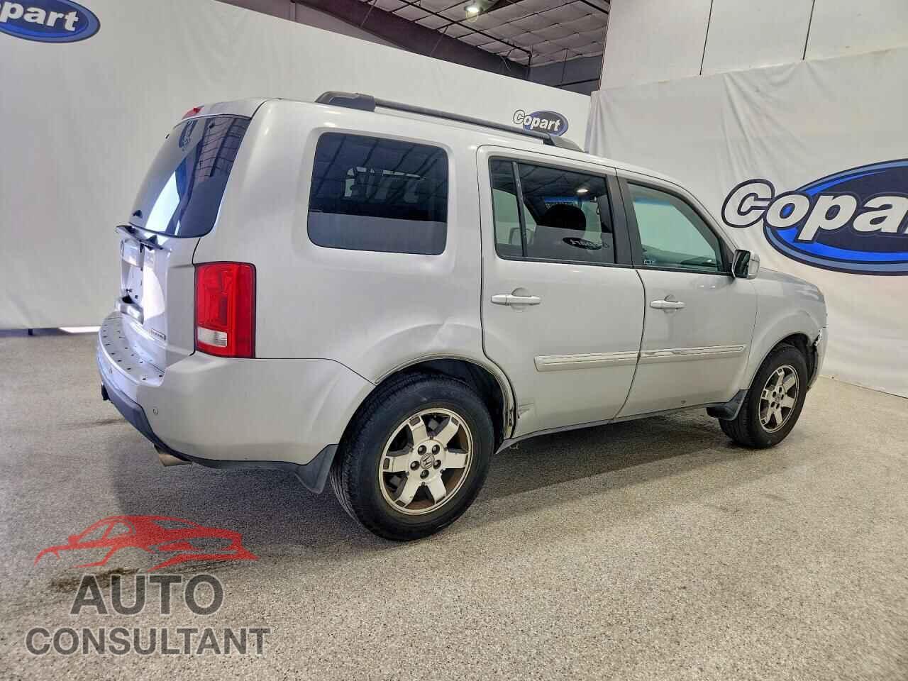HONDA PILOT 2011 - 5FNYF3H94BB045064