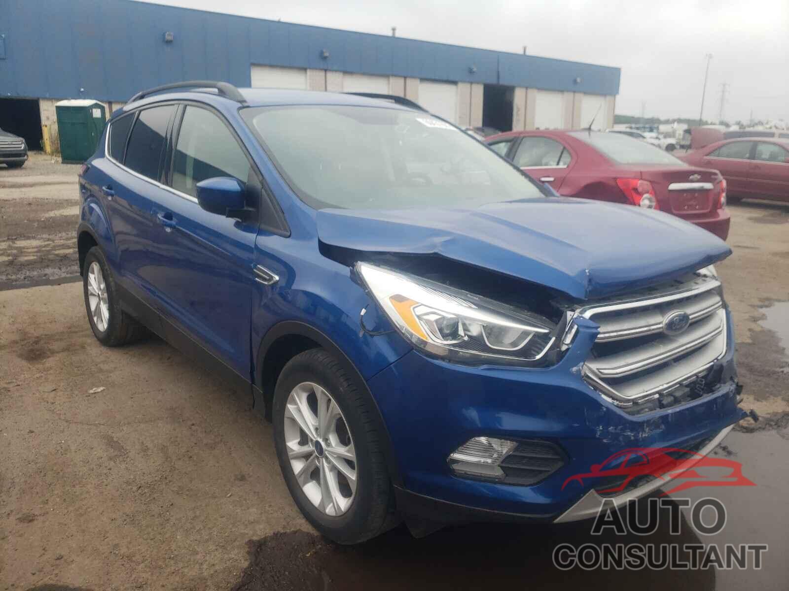 FORD ESCAPE 2017 - 1FMCU0GD0HUC86409