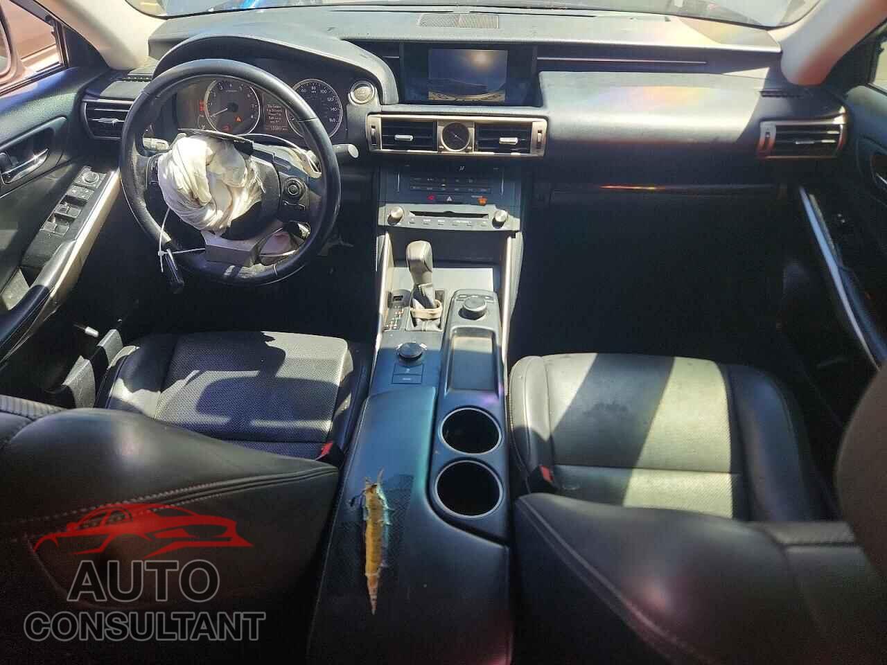 LEXUS IS 2016 - JTHBA1D22G5016445